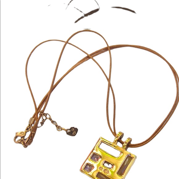 Swarovski Authentic (swan) Square crystal rose gold plt leather cord necklace - Picture 10 of 12